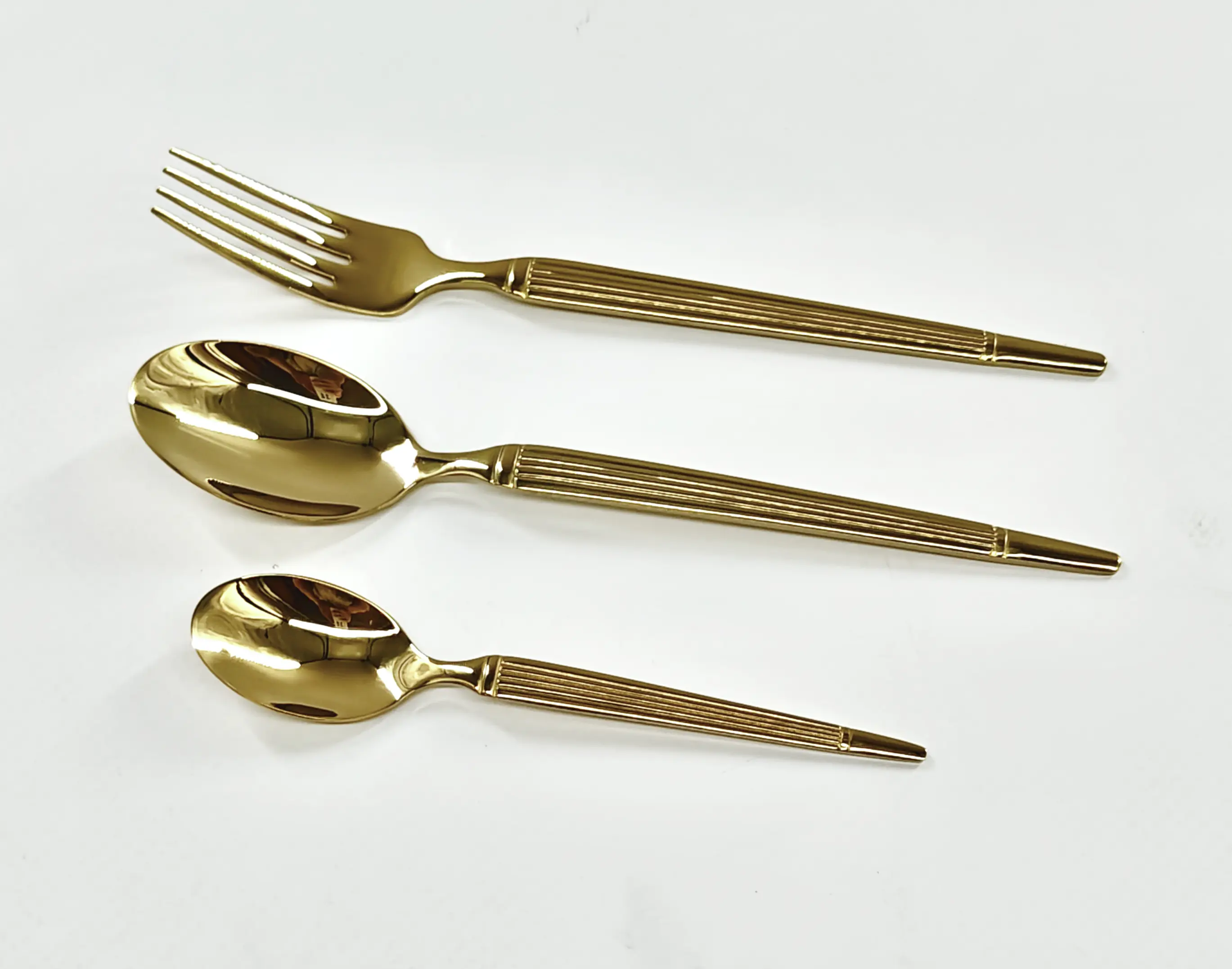 GR-658 36 piece Stainless Steel Cutlery Set